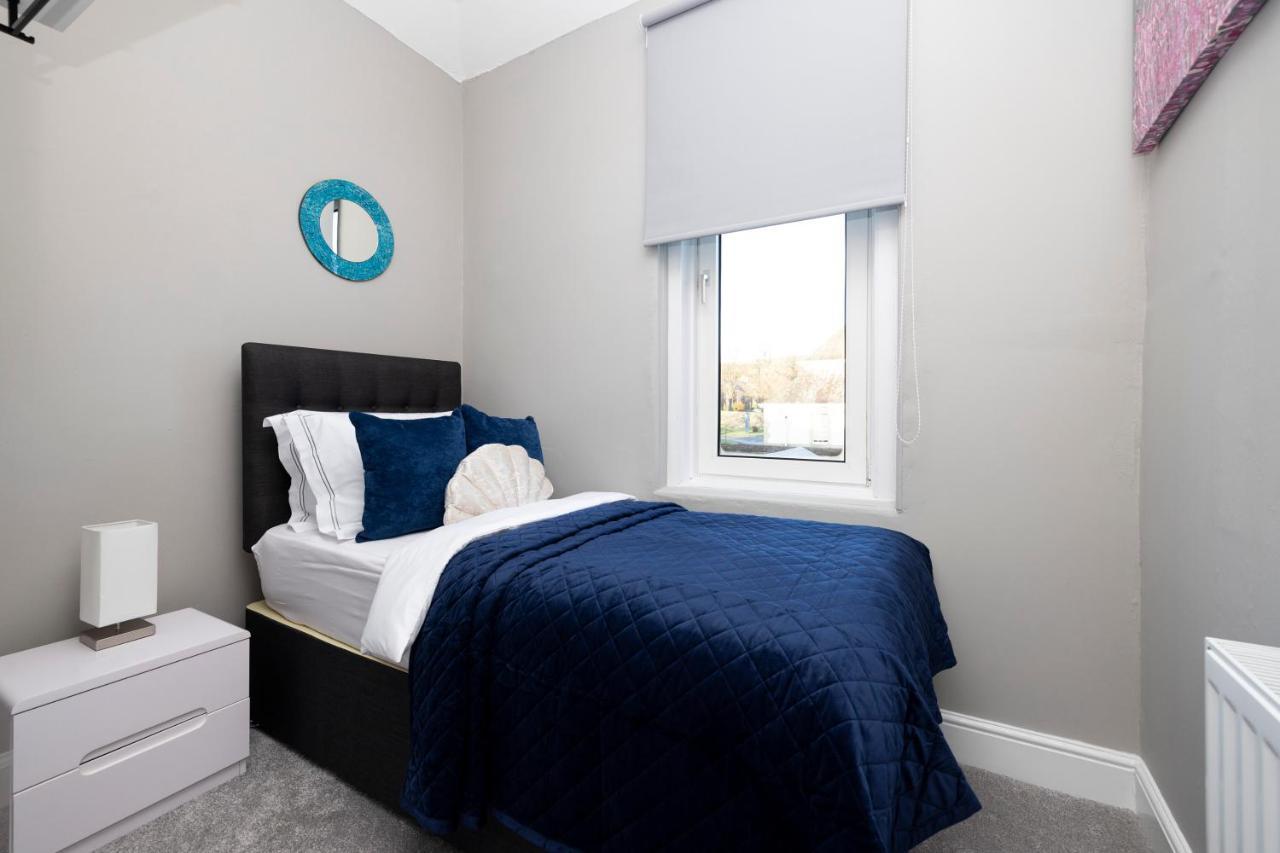 Stylish George Street Apartment Піблс Екстер'єр фото